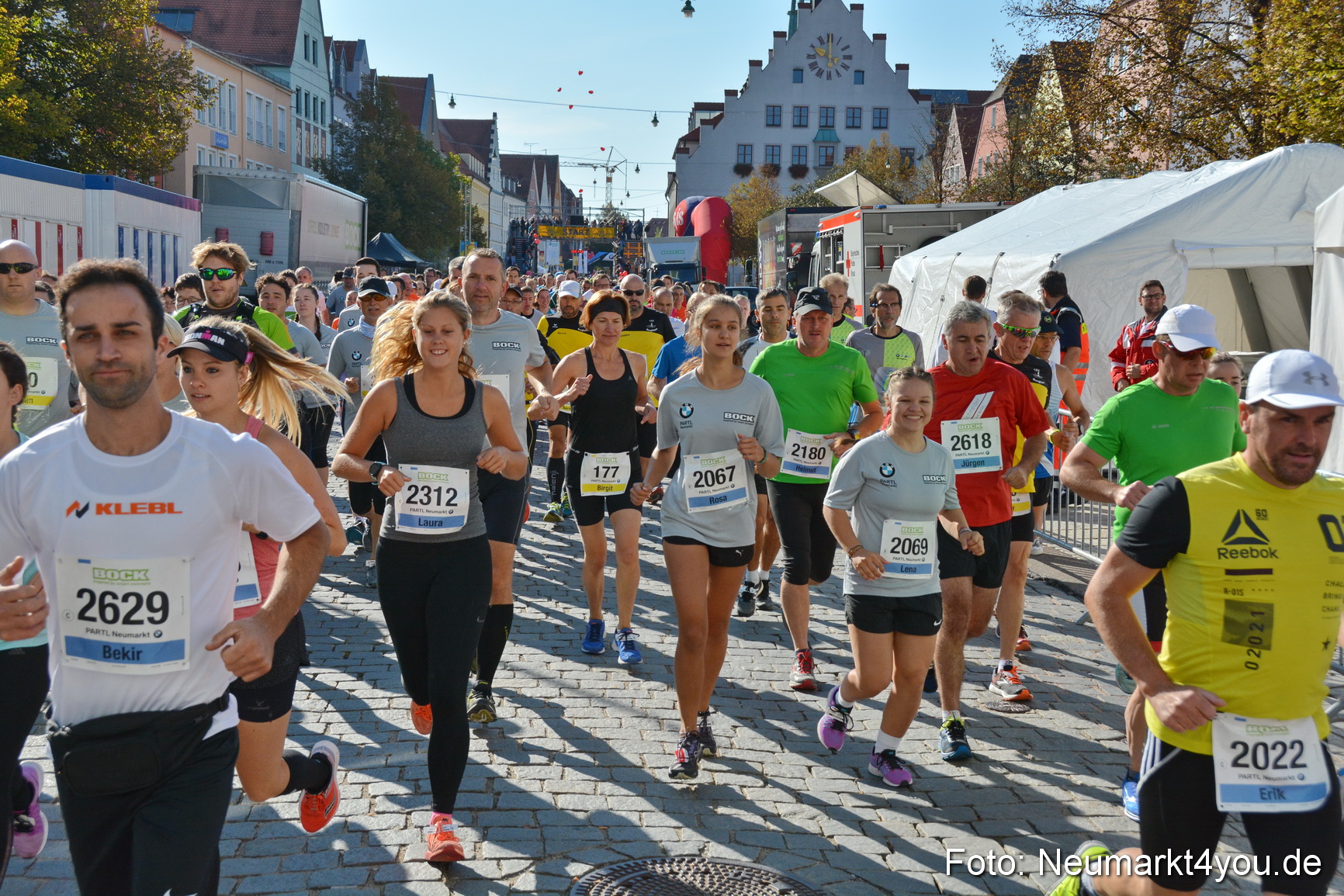 Unterer Markt Stadtlauf Neumarkt 2018 0107